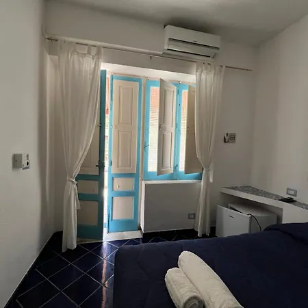 Bed & Breakfast La Giara Vulcano (Isola)