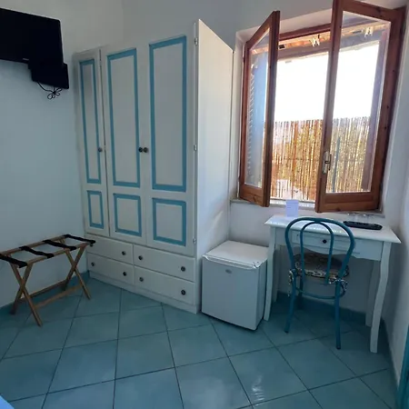 Bed & Breakfast La Giara Vulcano (Isola)