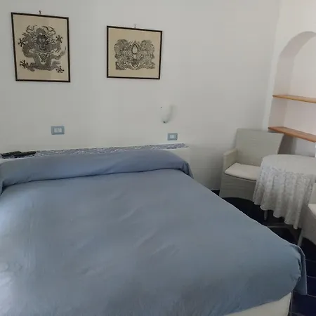 La Giara Bed & Breakfast 4*