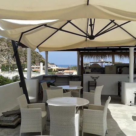 Bed & Breakfast La Giara Vulcano (Isola)